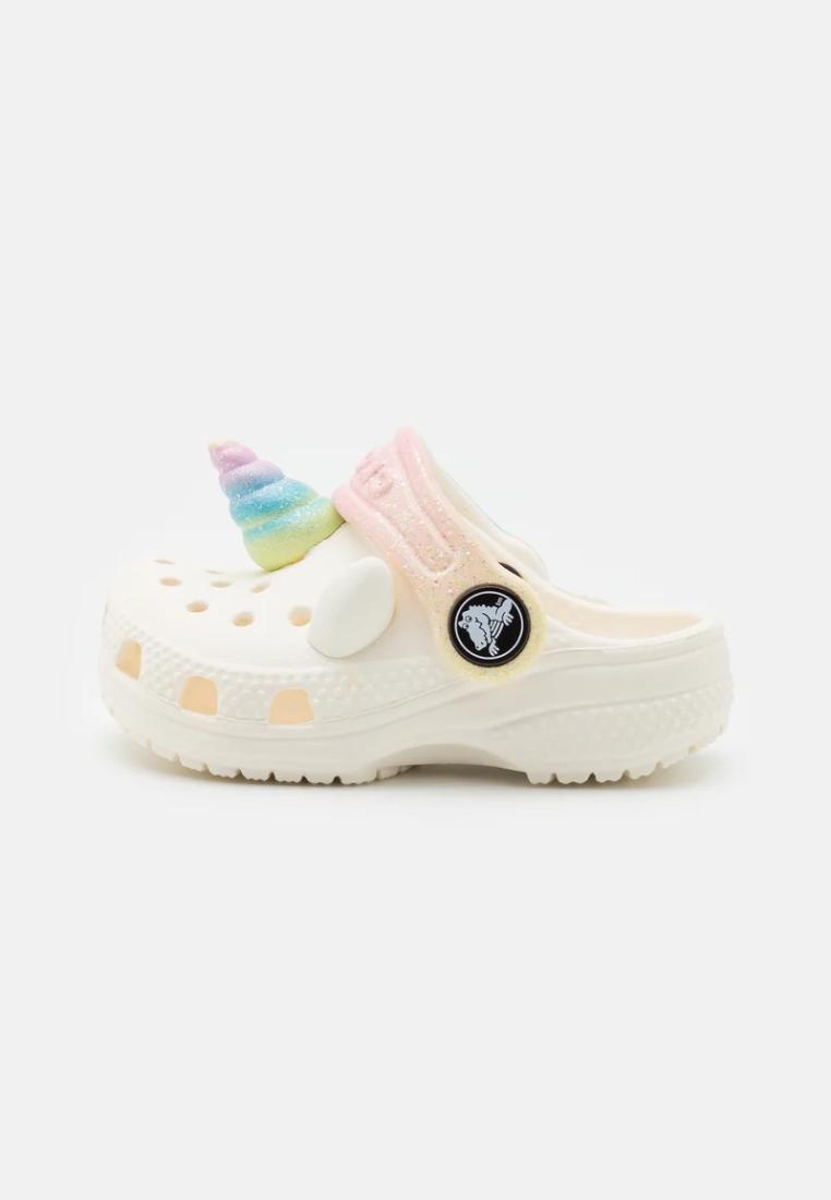 CROCS picture