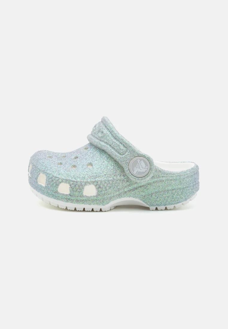 CROCS picture
