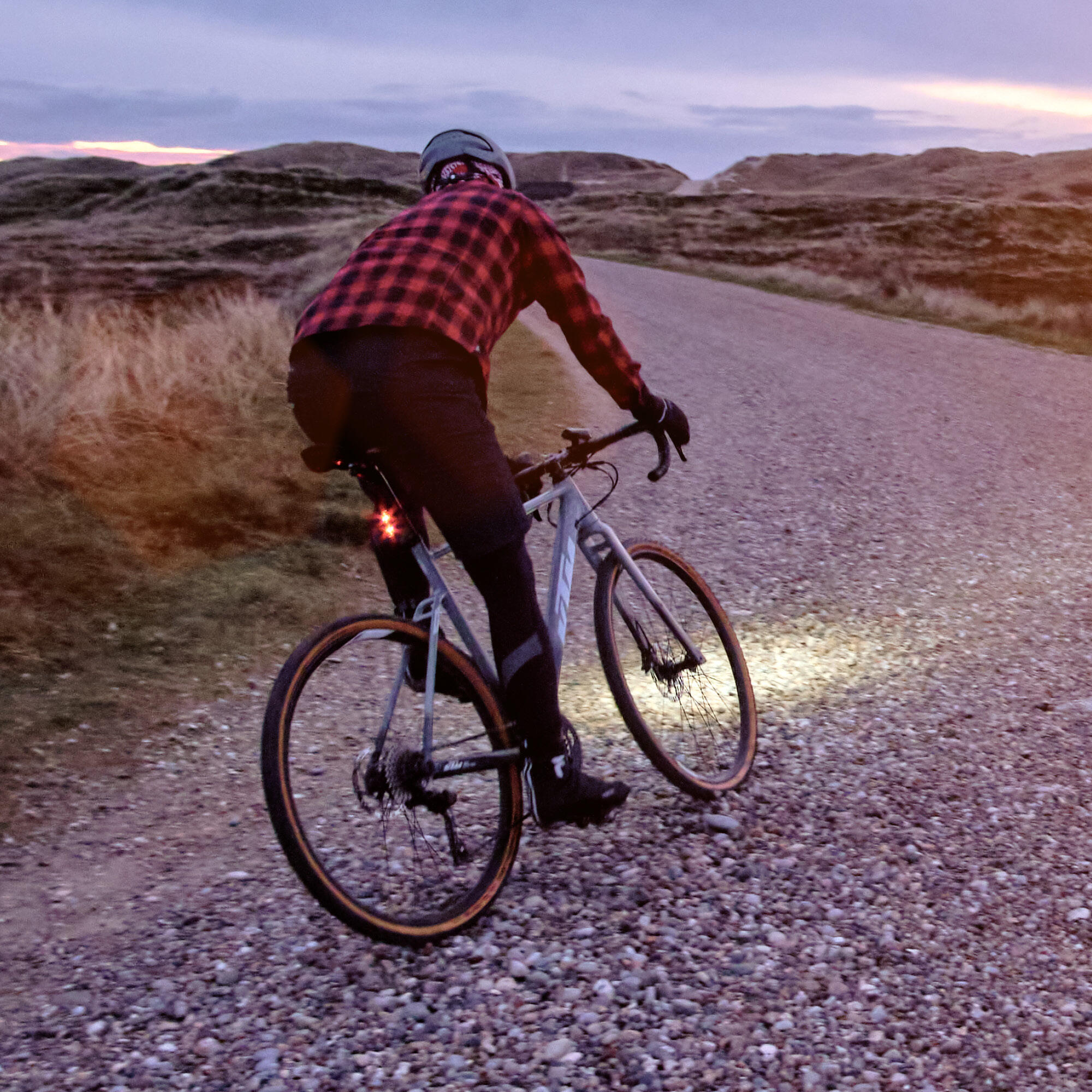 Sigma Buster RL80 USB Bike Rear Light - Bright LED Safety Light 6/7