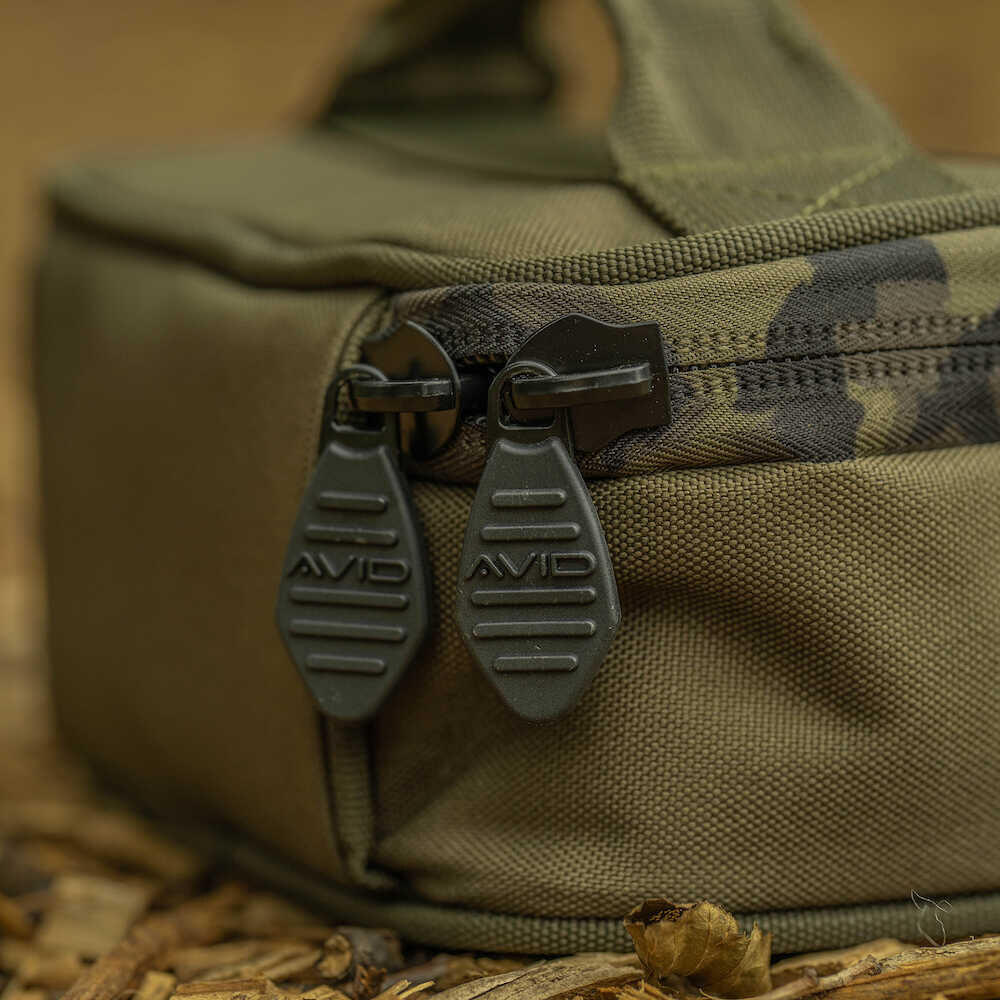 AVID RVS ACCESSORY POUCH- MEDIUM 5/7