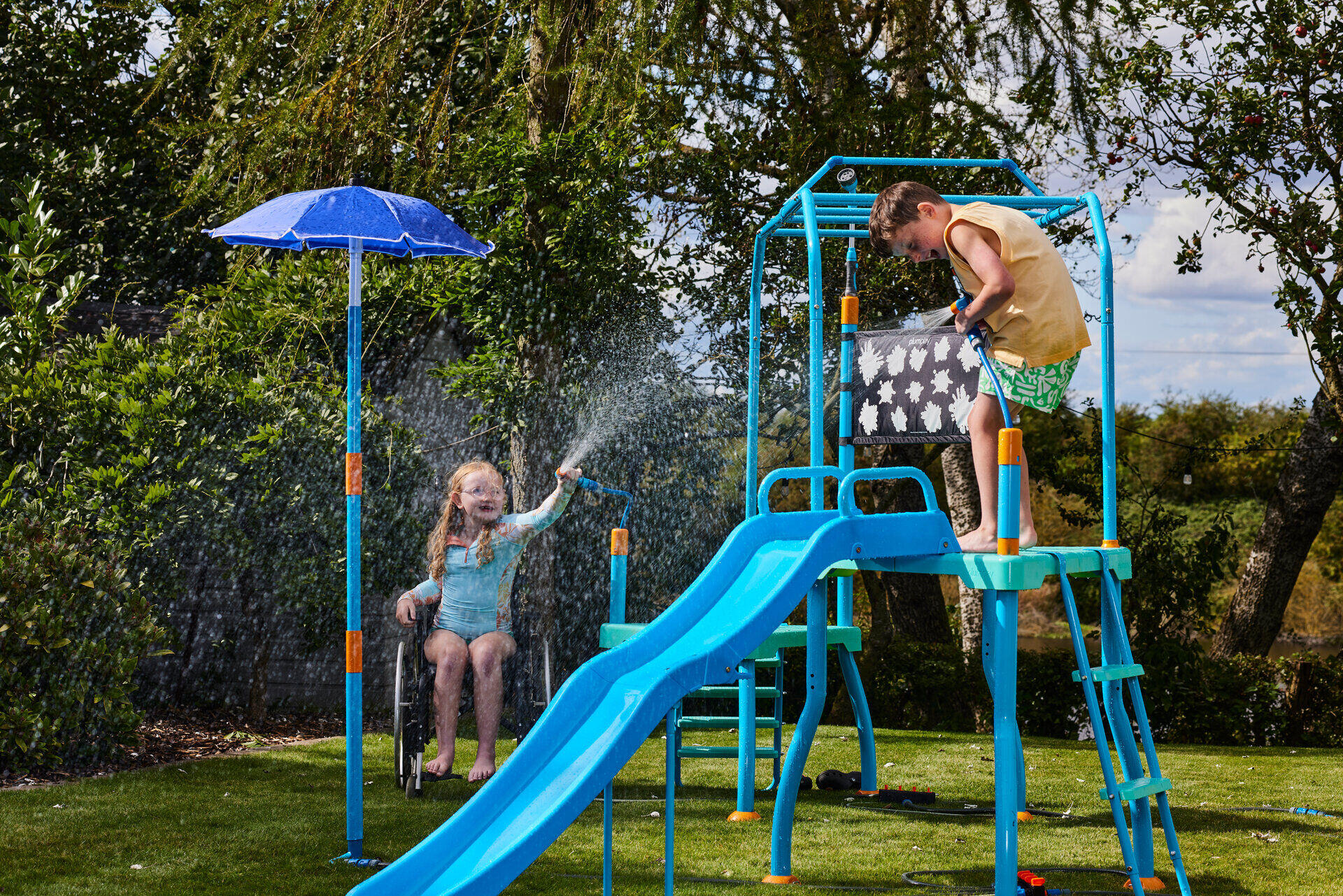 Plum: Water Park Vizes - Kerti játszótér ügyességi pályával 6/14
