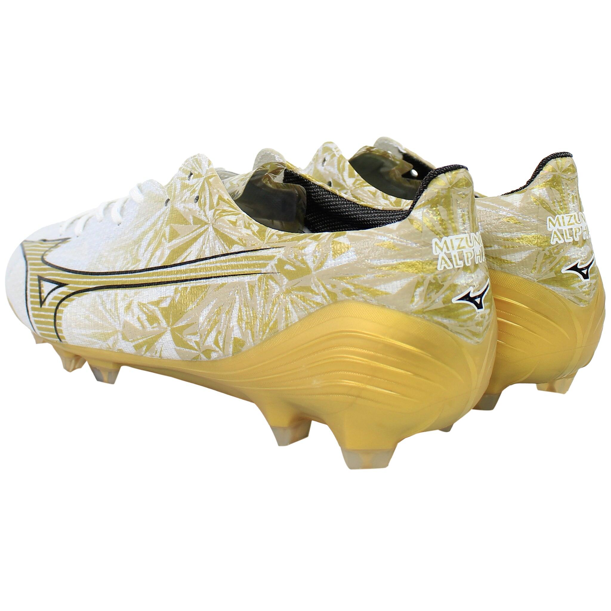 Mizuno Alpha Japan Mens White/Gold Football Boots | Decathlon