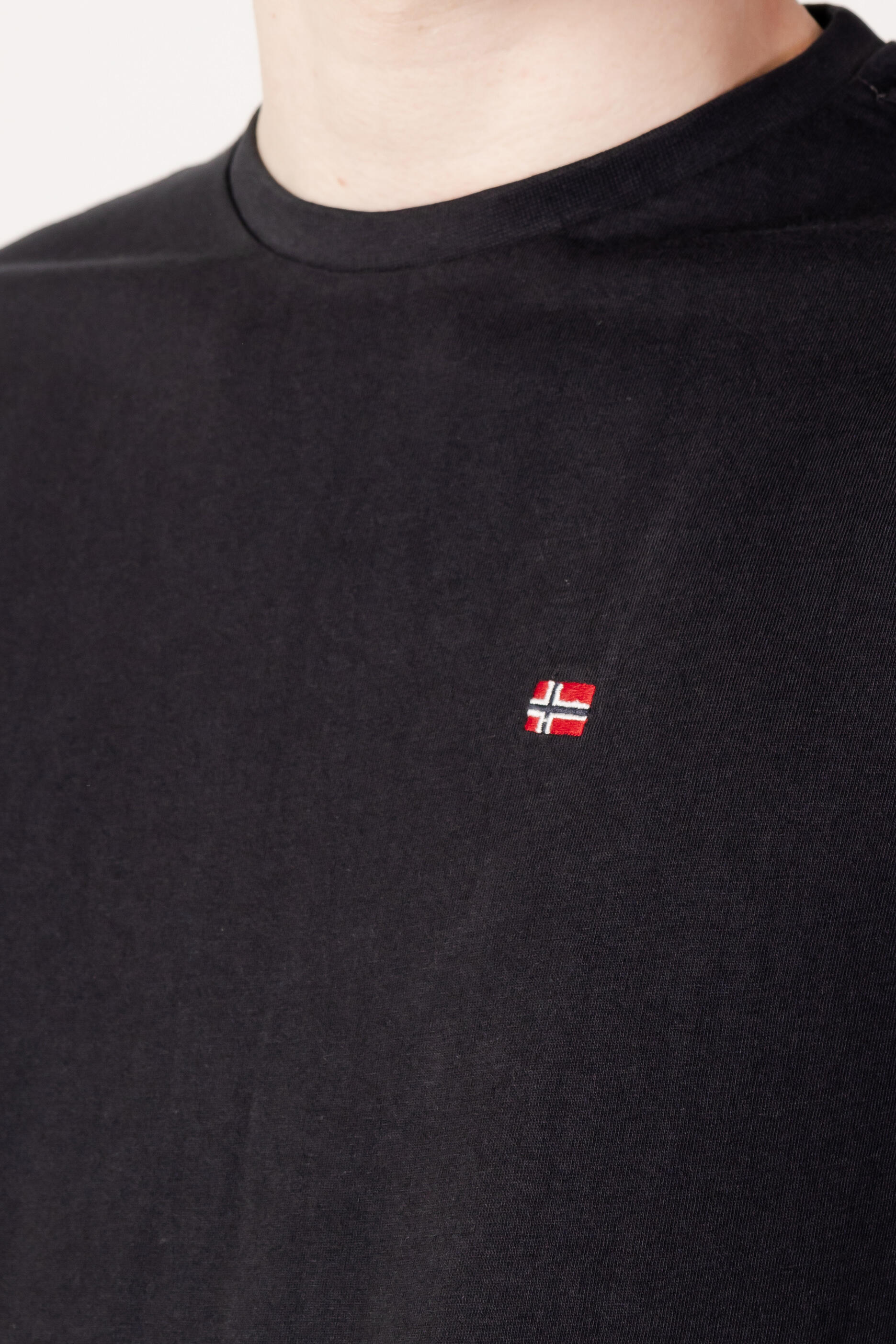 t-shirt crop top SALIS SS SUM HOMME noir 2/6