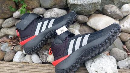 Tussen Particulieren - Adidas Wandelschoenen FORTATRAIL KIDS