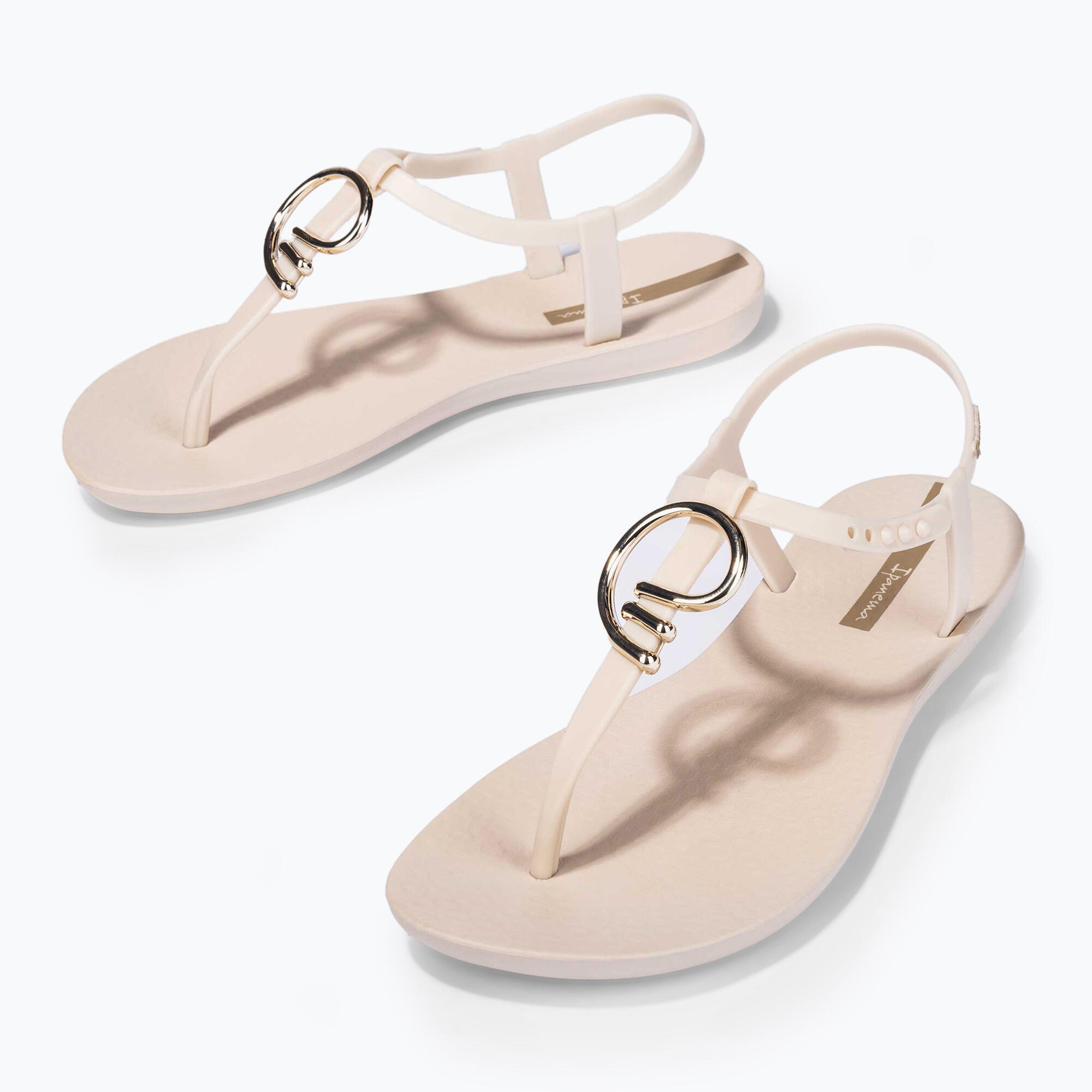 Sandali Ipanema modello IP 83656-BF492 BEIGE DORADO per donne 3/4