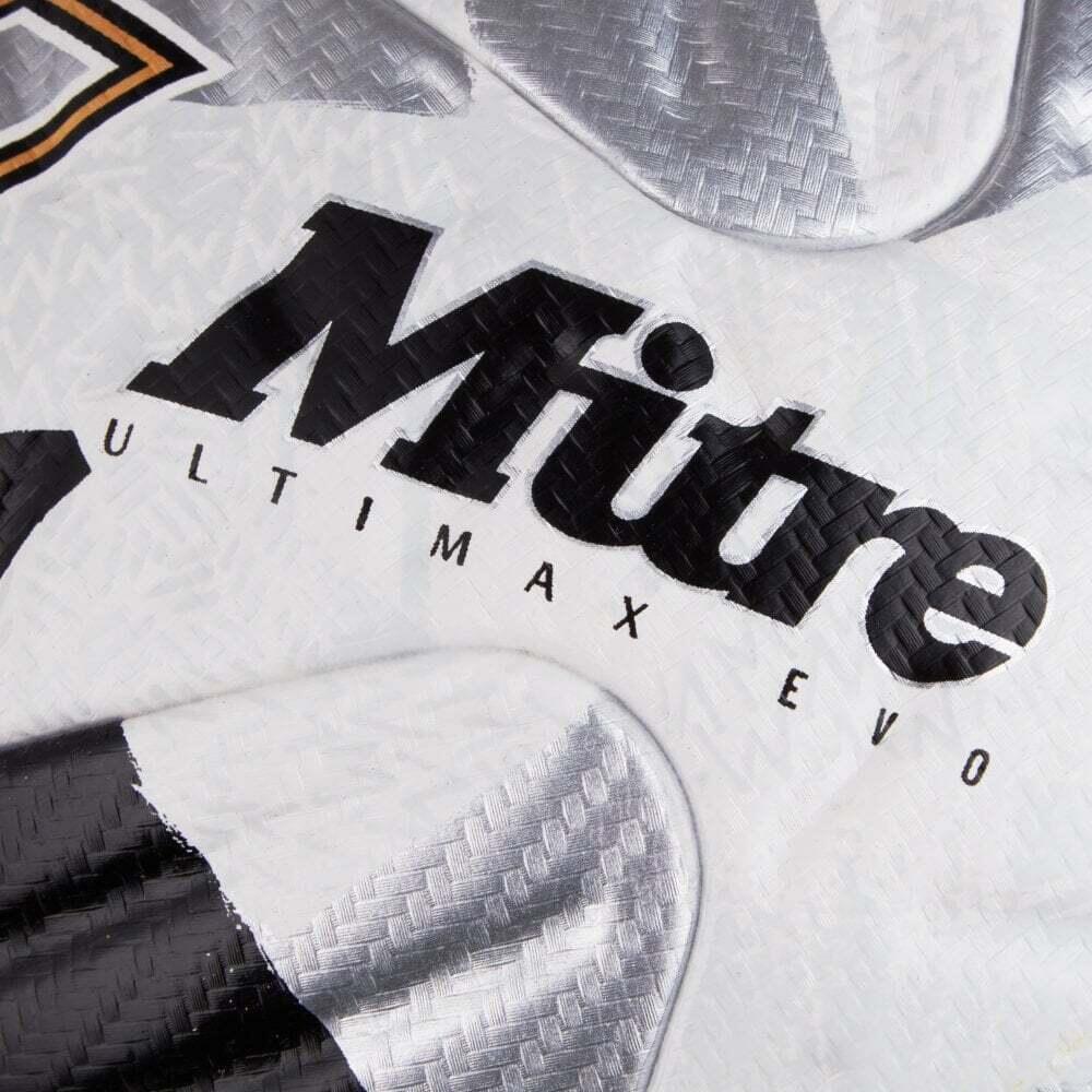 Ball Mitre Ultimax Evo 5/7