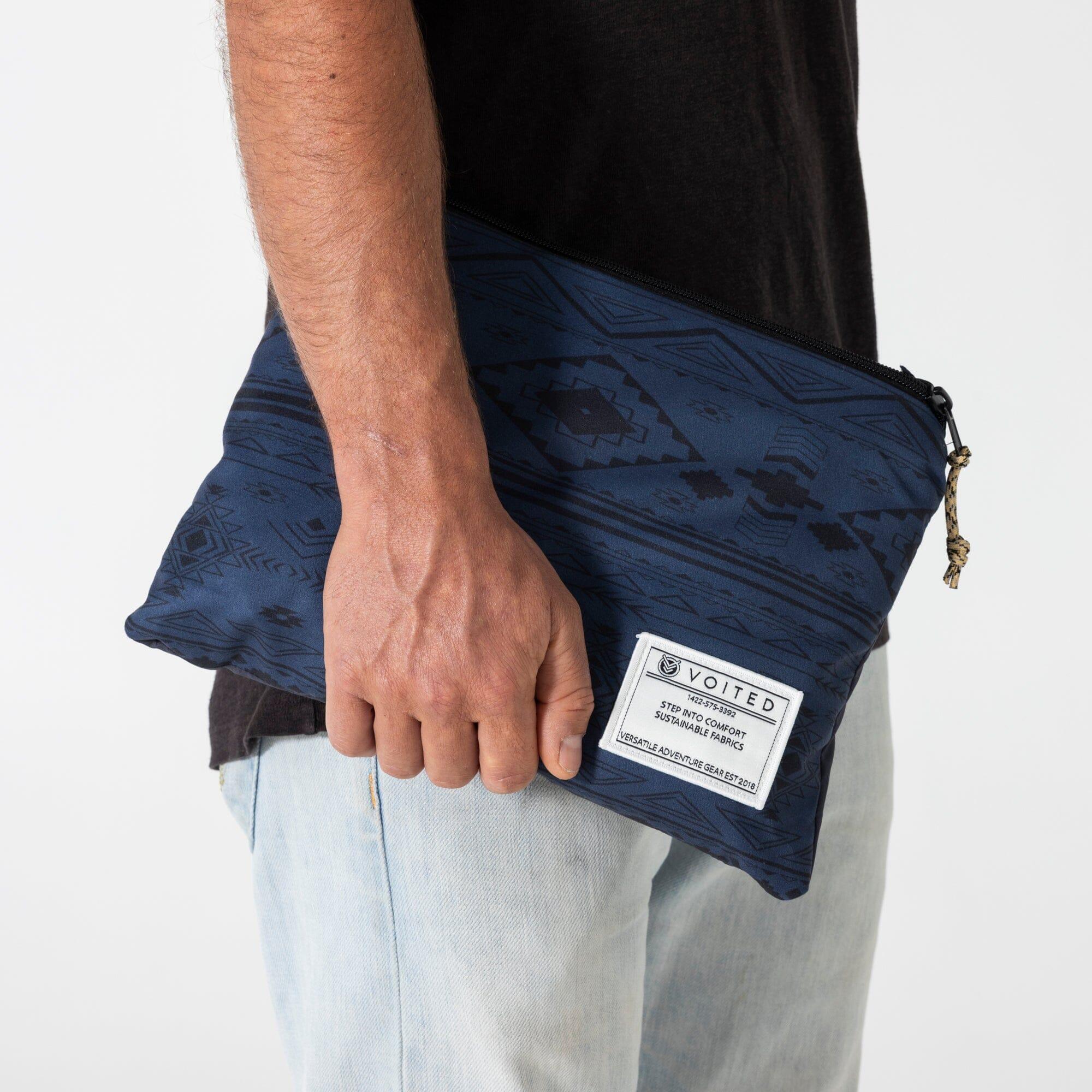 PONCHO MICROFIBRA OCEAN NAVY / ETHNO 2/4