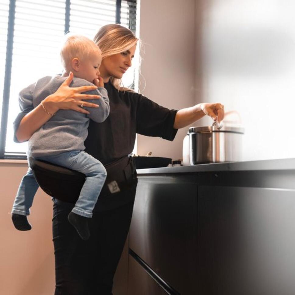 Wygodne Nosidełko dziecięce Deryan Pack Luxury Ergonomic Baby Carrier