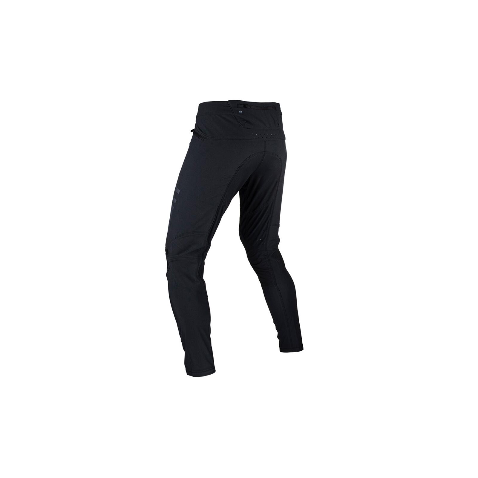 Calças Leatt Gravity 4.0 MTB Pretas com acolchoamento 2/4
