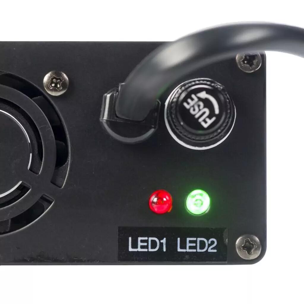 Chargeur de batterie au lithium Rebelcell 12,6 V 6 A 4/5