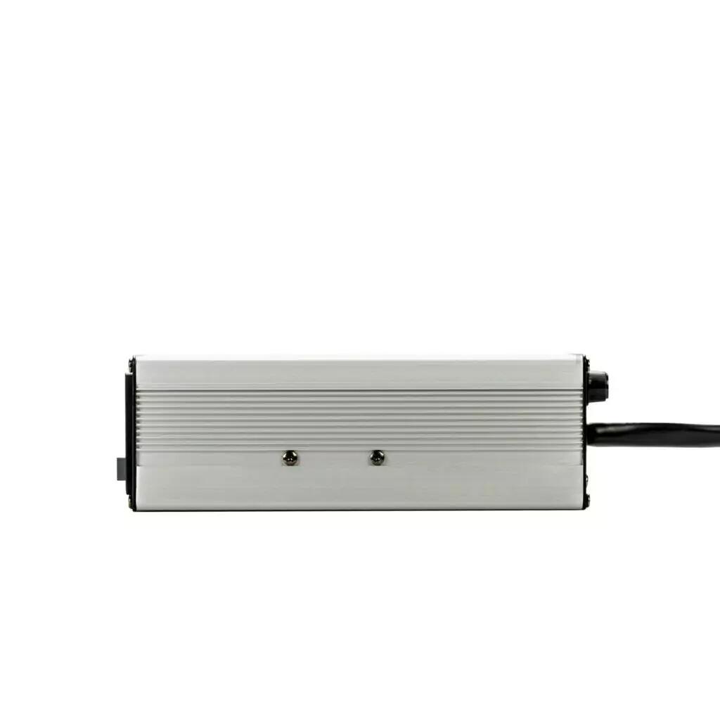 Rebelcell 14.6V20A LiFePO4 acculader 5/7