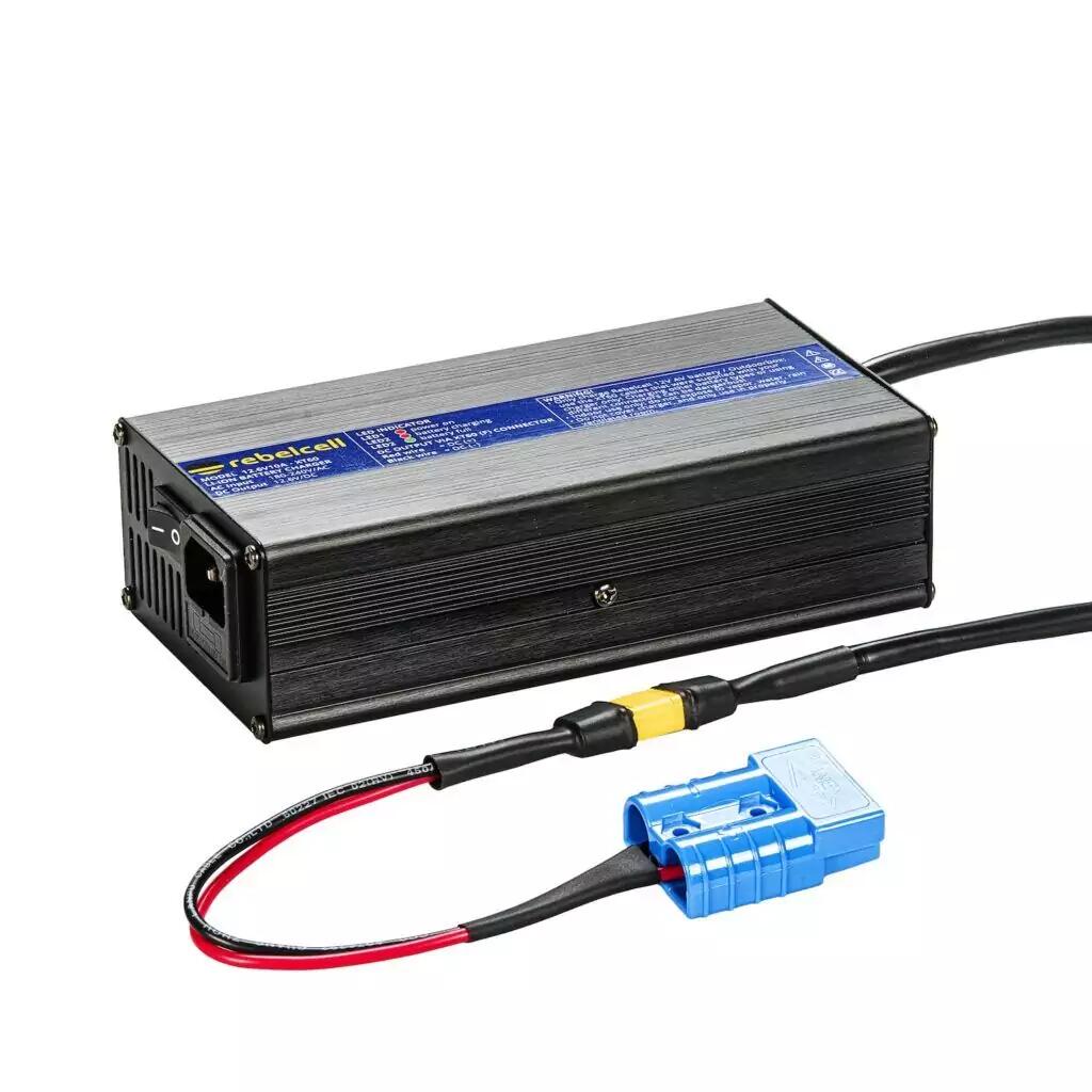 Rebelcell 12.6Volt 10A Lithium acculader 4/6