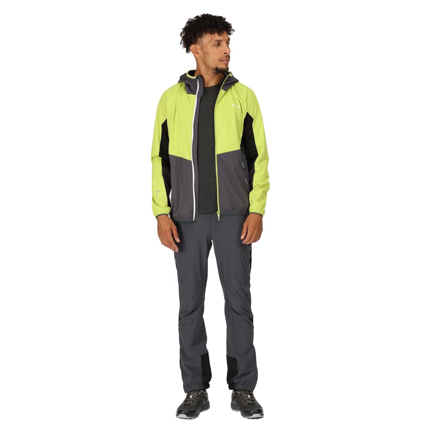 Regatta Tarvos VI Softshelljacke Herren mit Kapuze 3/7
