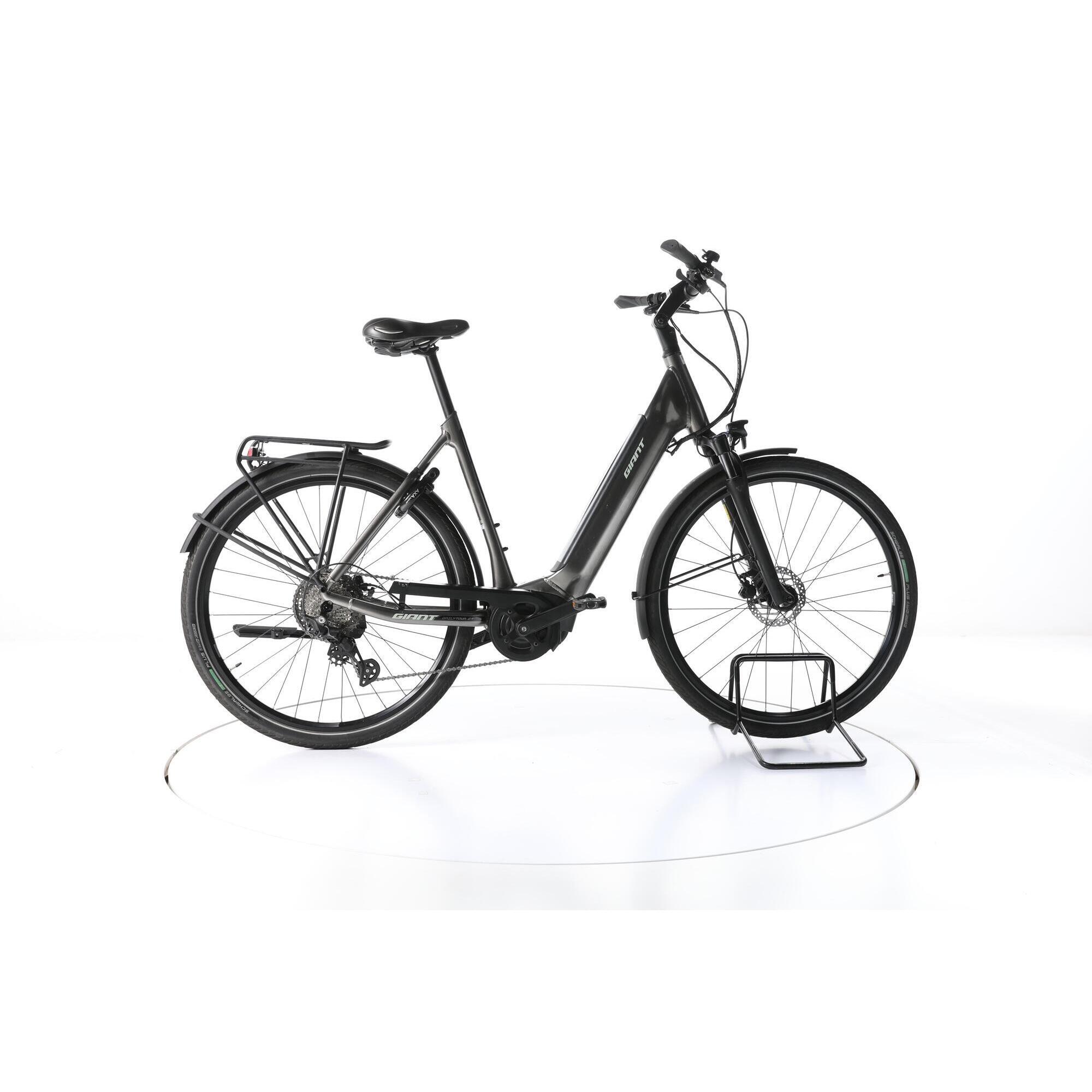 Second Life - Giant DailyTour E+ 2 D Trekking E-Bike Niska rama - Stan dobry