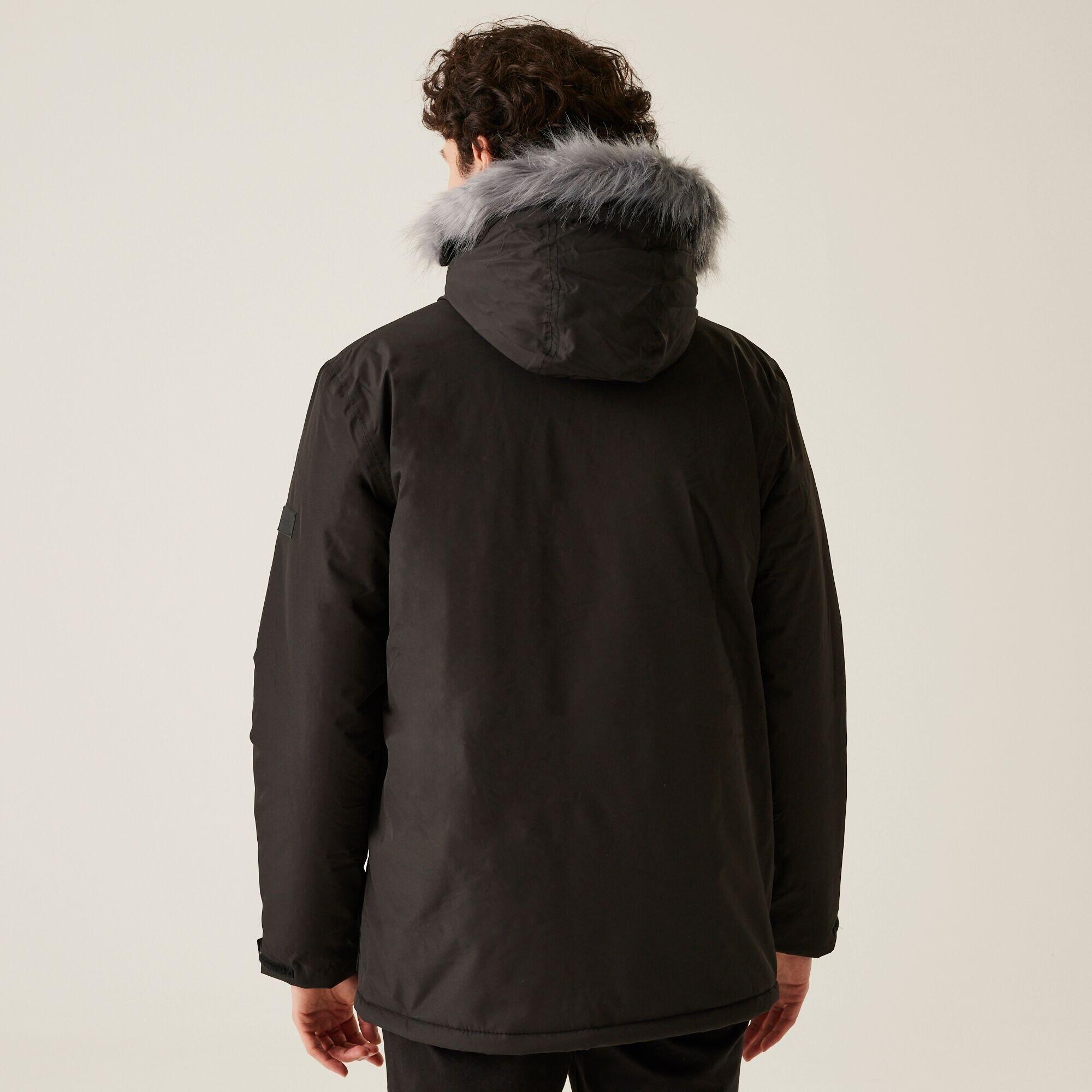 Chubasquero Hombre Impermeable Aislante Regatta Salinger IV 5/7