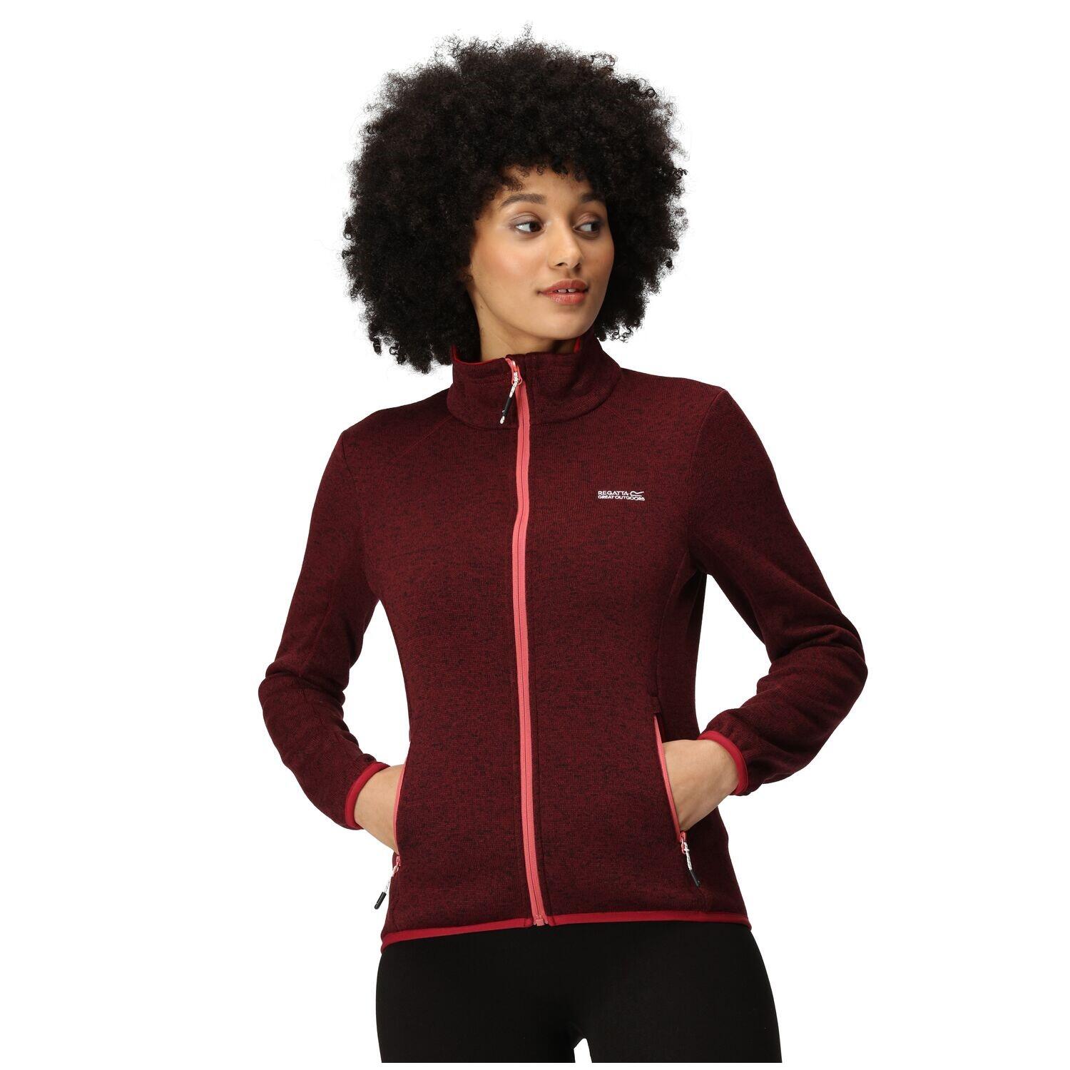 Camiseta de manga larga para mujer Regatta Newhill en color rojo 4/6