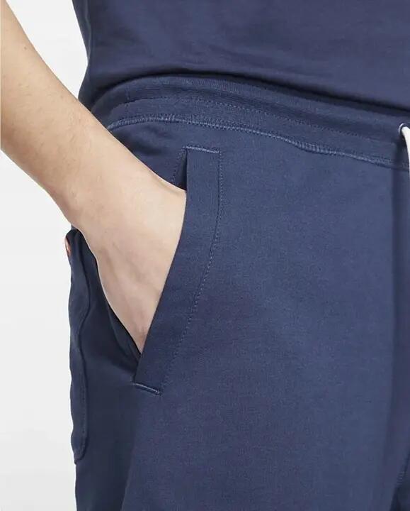 Herren Shorts Nike Club Alumni HBR FT Short 6/7