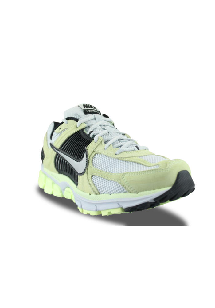 Nike Zoom Vomero 5 Barely Volt Hf1553-700 3/5
