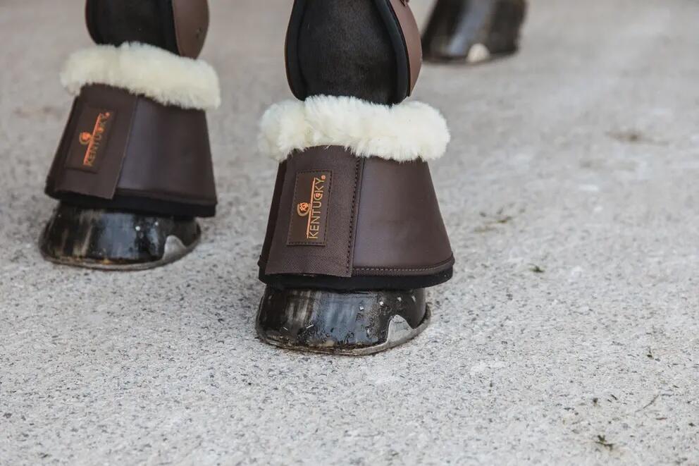 Cloches pour cheval  cuir et mouton Kentucky 5/7