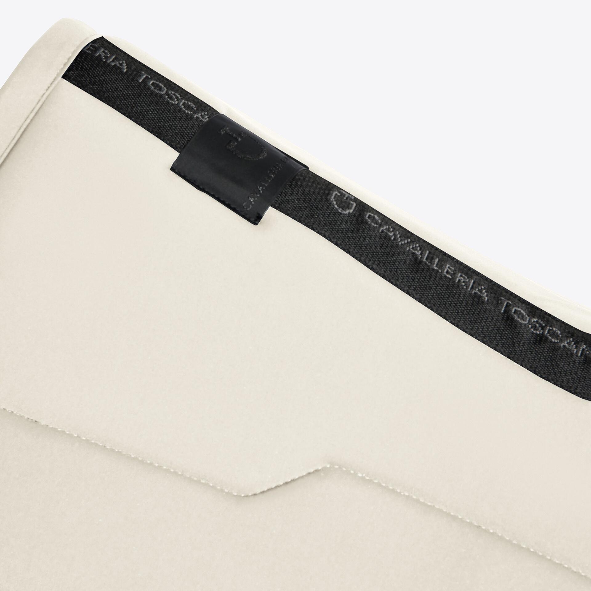 Cavalleria Toscana Revolution Zadeldek Cream - 7/7