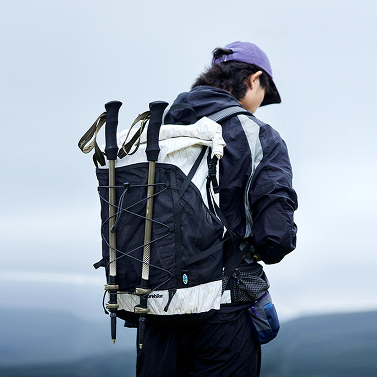 Bastón Trekking Senderismo Naturehike Carbono 3K, 3 secciones, marrón 4/6