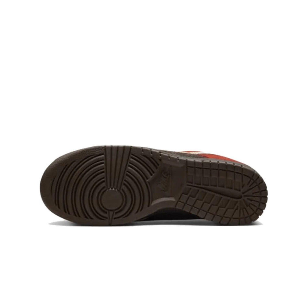 Tenis  Dunk Low Red Panda 3/3