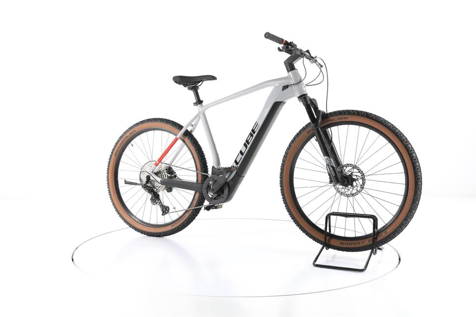 Second Life - Cube Reaction Hybrid Pro E-Bike 2022 - Jak nowy