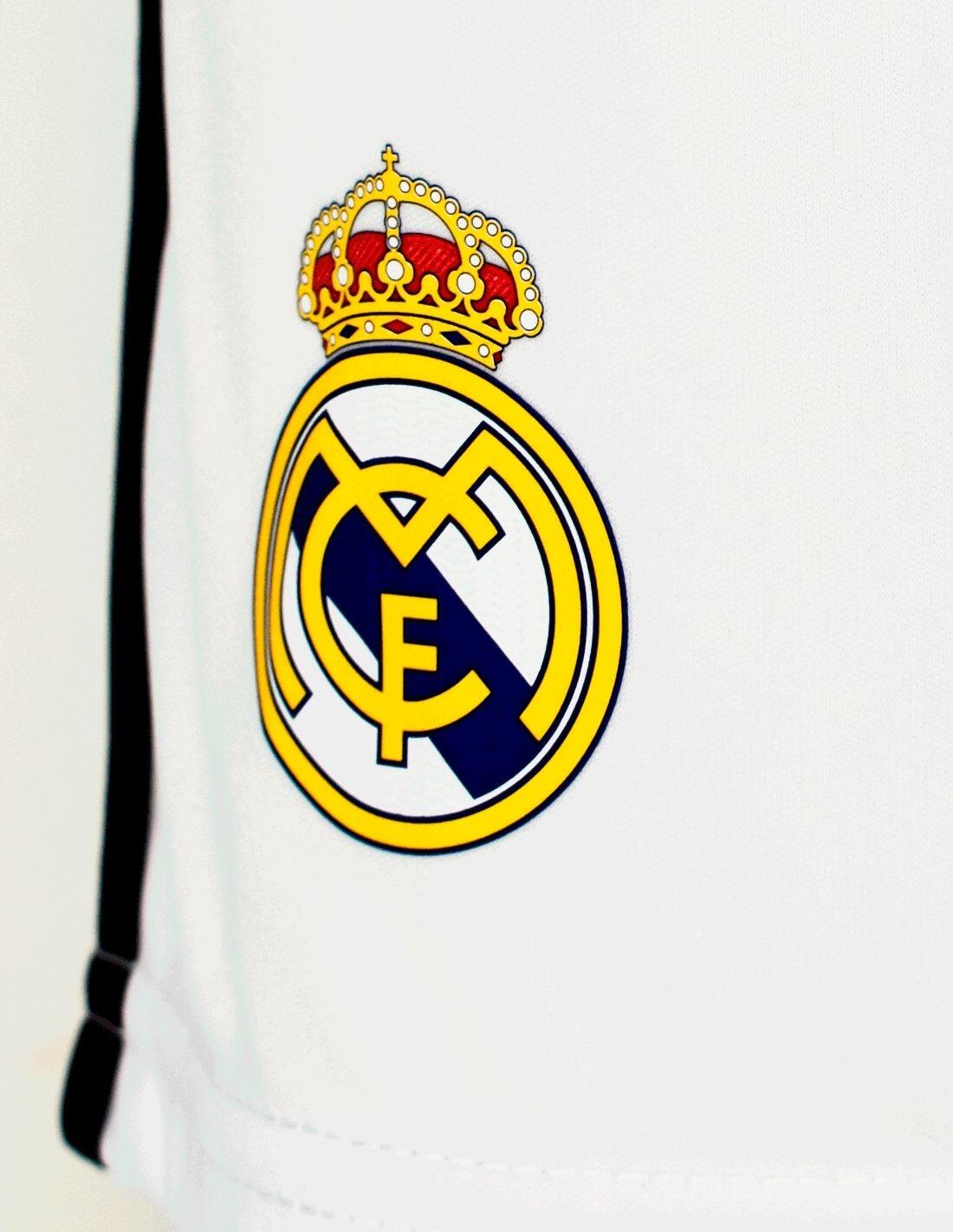 Pack Camiseta y Pantalón 2024/25 Real Madrid - Réplica Oficial 4/6