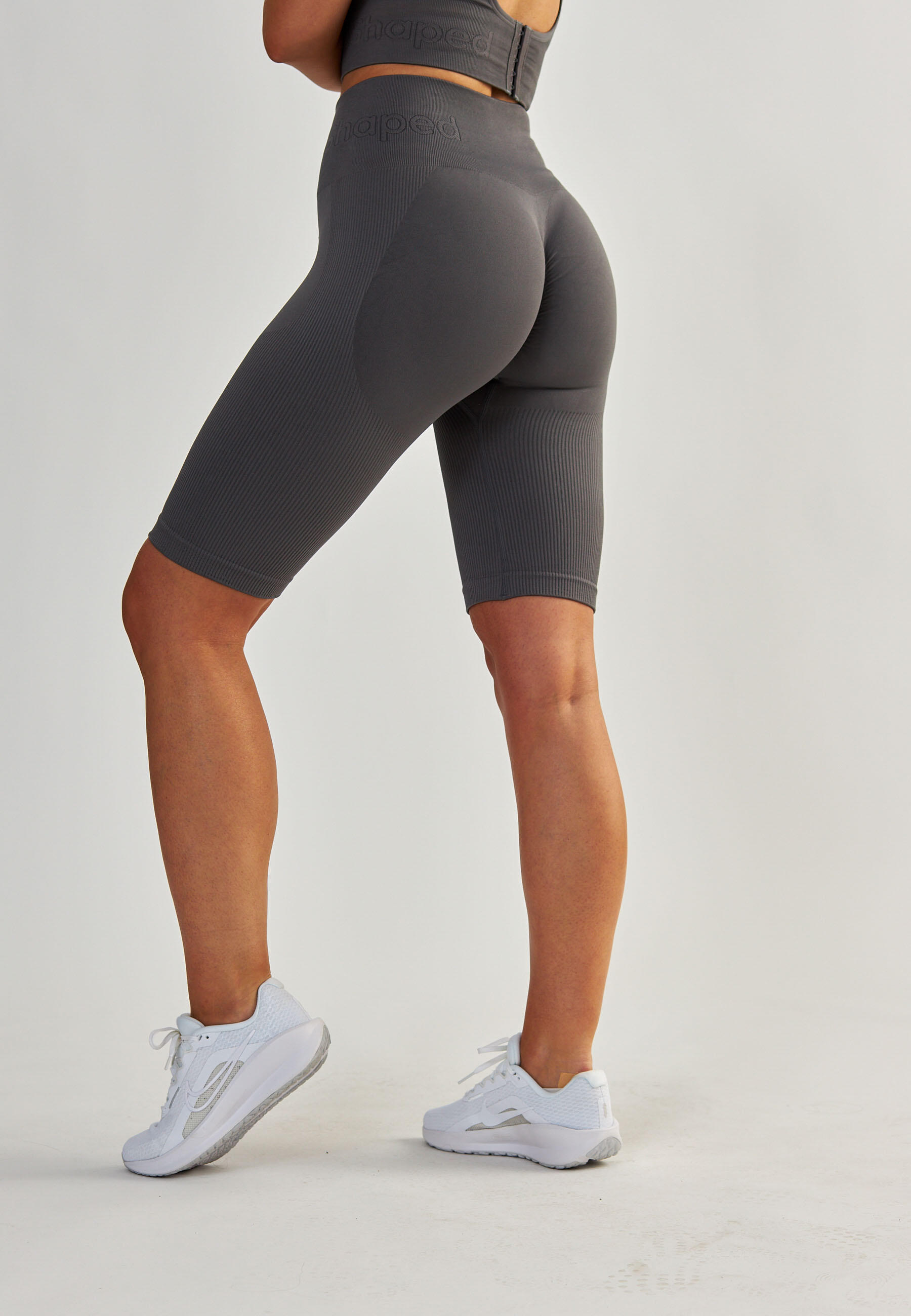 Szorty Bikery fitness damskie Beshaped Body Boost modelujące 5/8