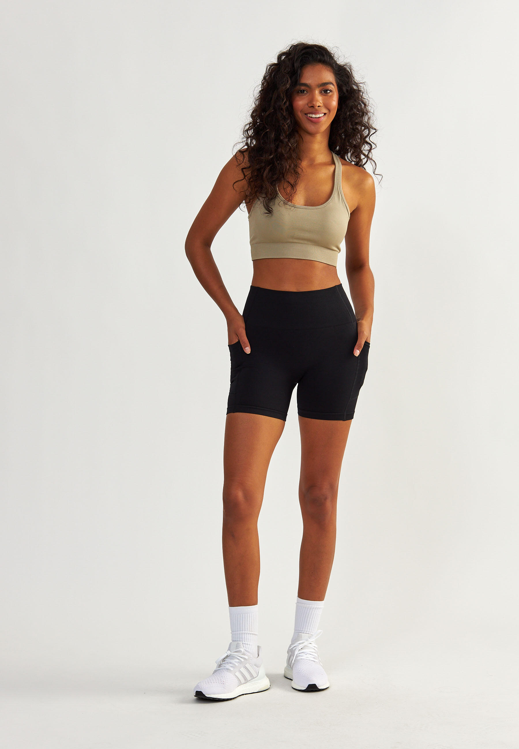 Shorts Damen mit Taschen Lift Me Up 4/8
