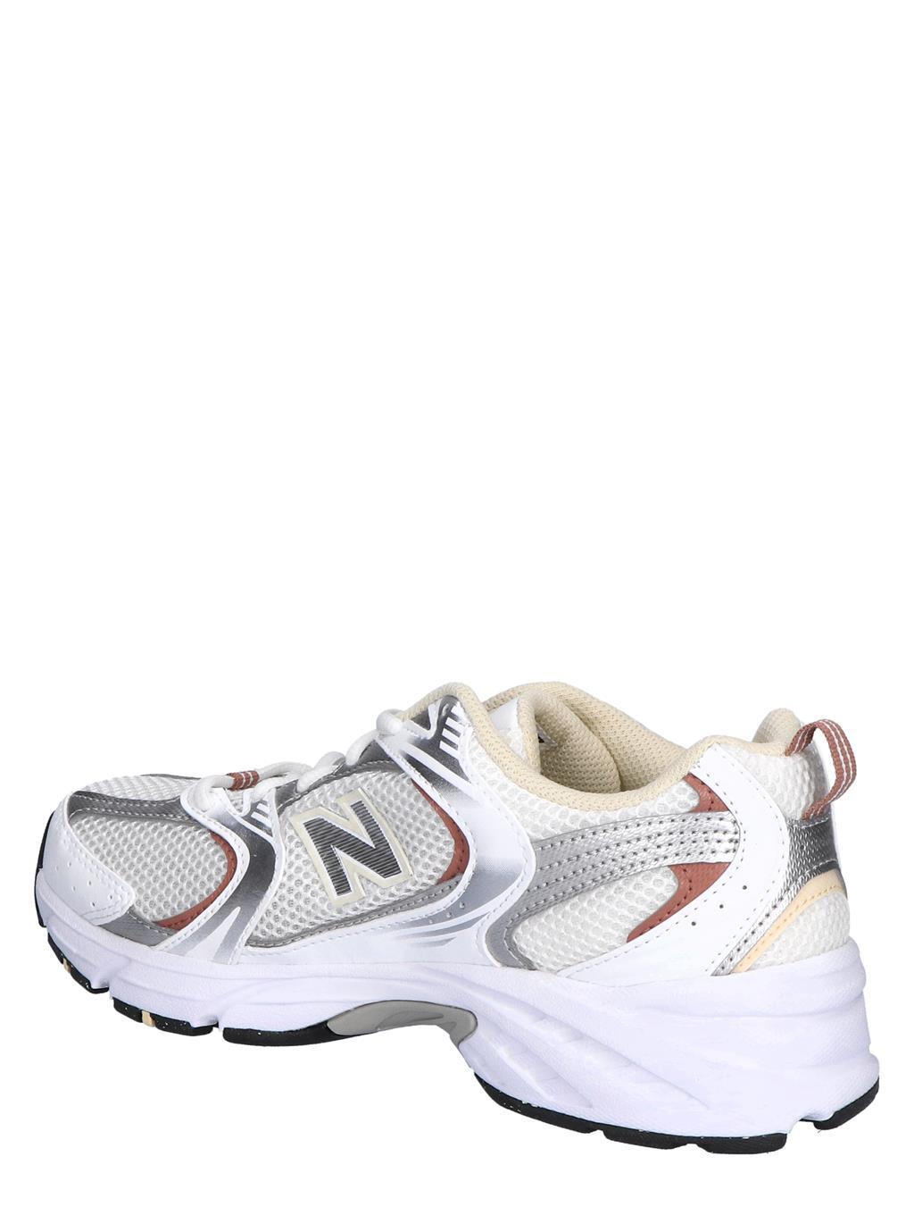 Zapatillas Mujer New Balance Mr530 Blanco 3/5