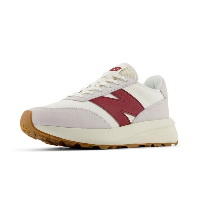 NEW BALANCE picture