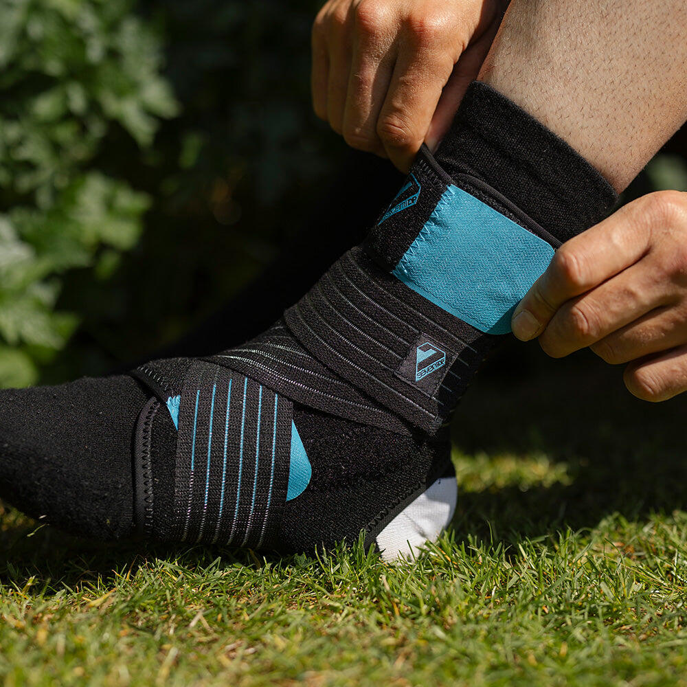 Protections De Cheville 7iDP Control Ankle Guards - Pour Cyclisme Et Sports à Risque - Couleur Noire - Taille Unique Adulte