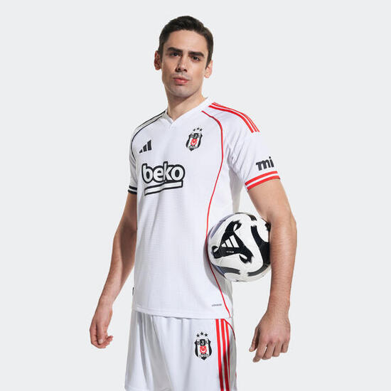Beşiktaş JK 25/26 Thuisshirt