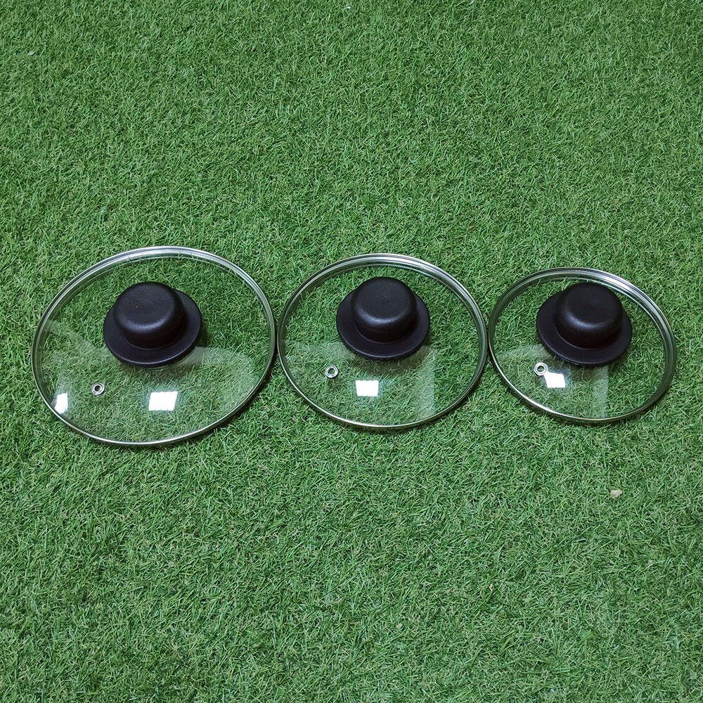 Set de ollas de aluminio y tapas de cristal 3/7