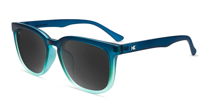 KNOCKAROUND picture