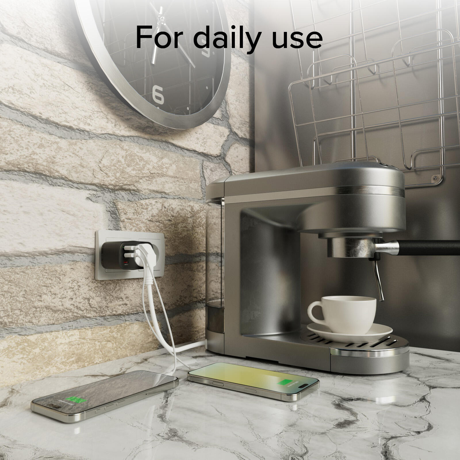 Caricatore 30W Power Delivery, presa schuko, porte USB-A e due USB-C 7/7