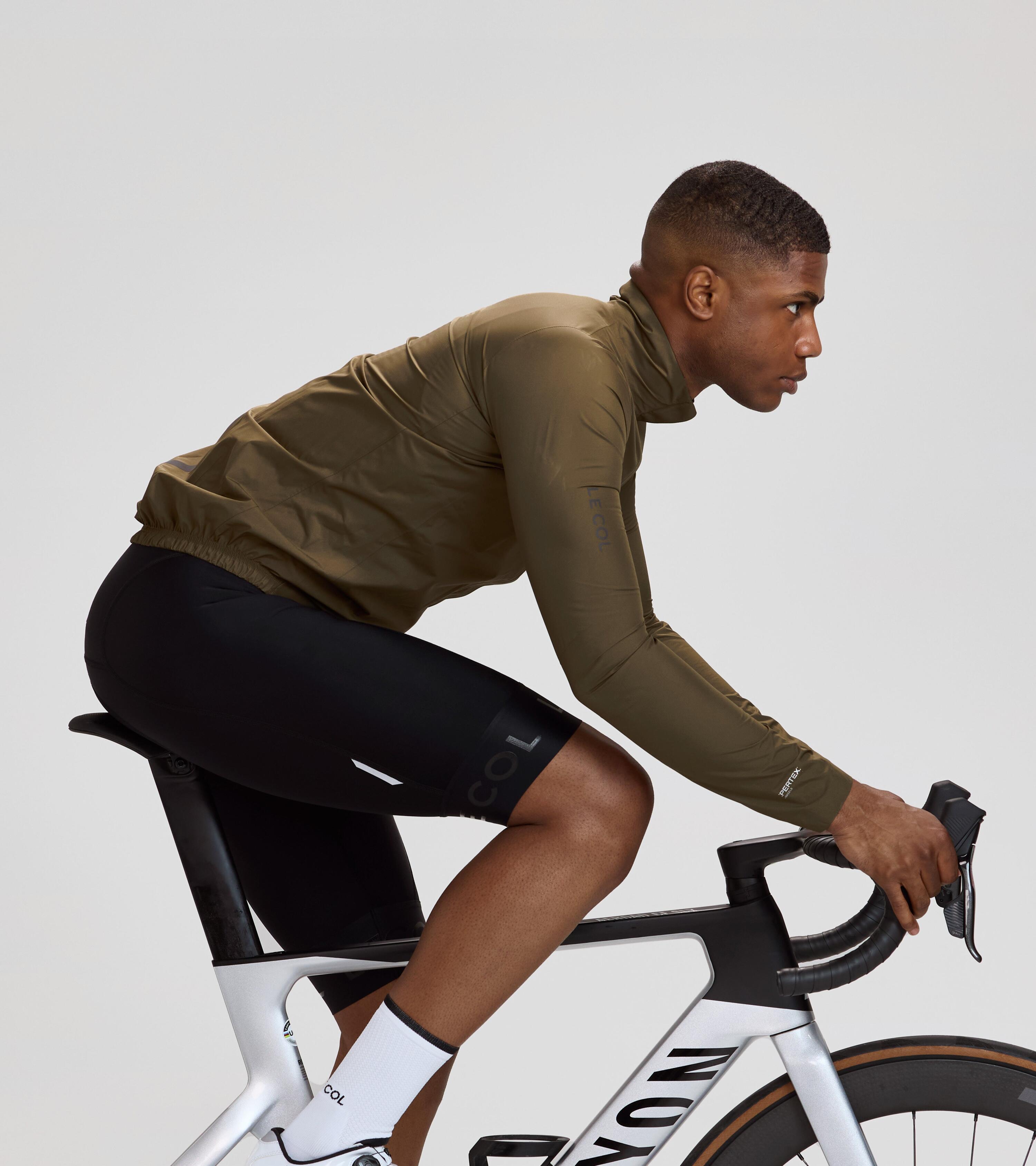 Pro Lightweight Rain Jacket 3/7