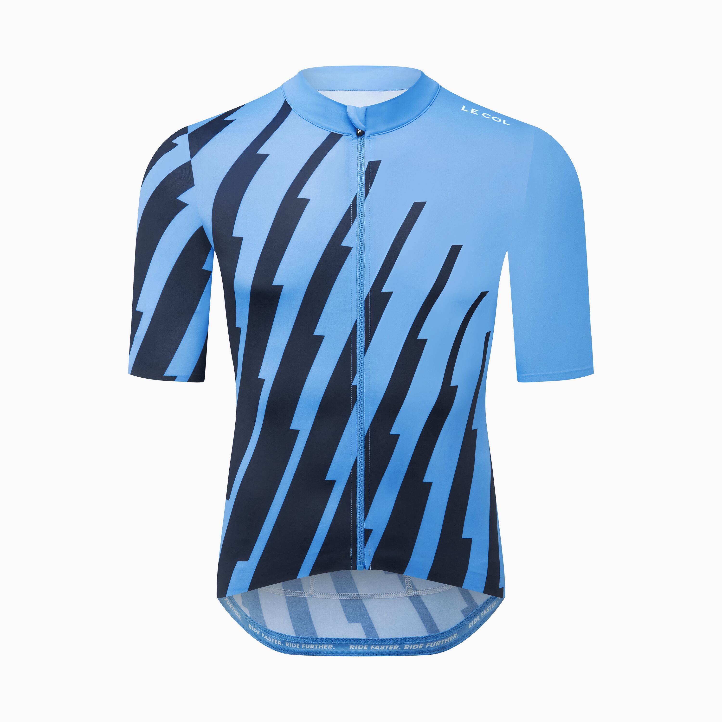 light blue / navy blue