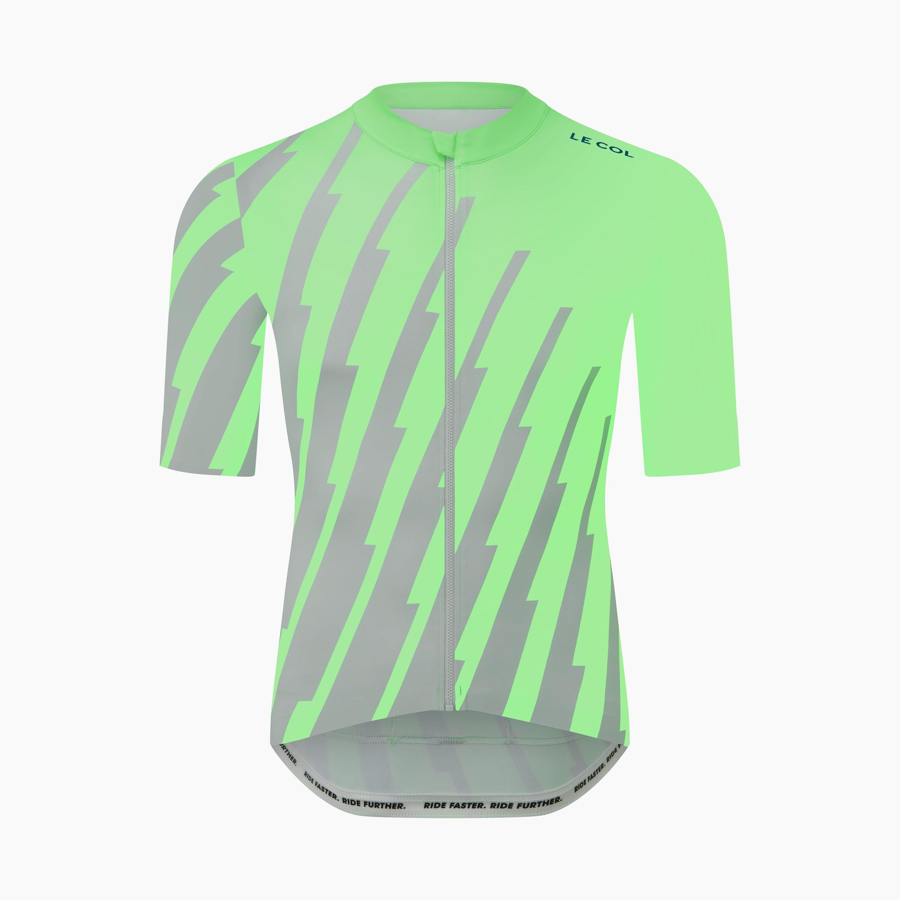 aquamarine green
