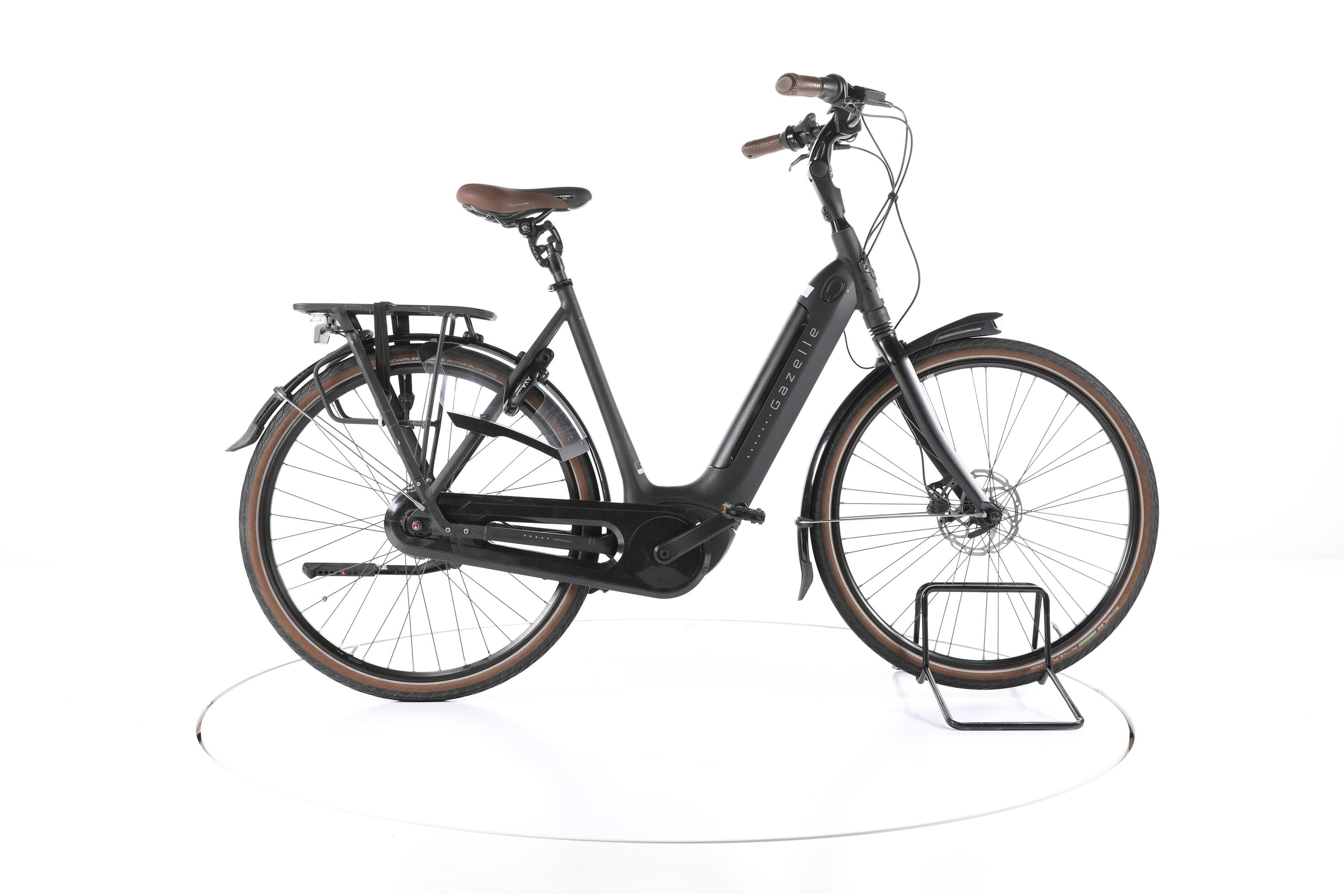 GAZELLE Refurbished - Gazelle Grenoble C8 HMB City E-Bike Lage instap 2022 - Zeer goed