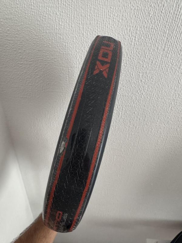 Raquette de Padel Nox AT10 18K 2025 2/3