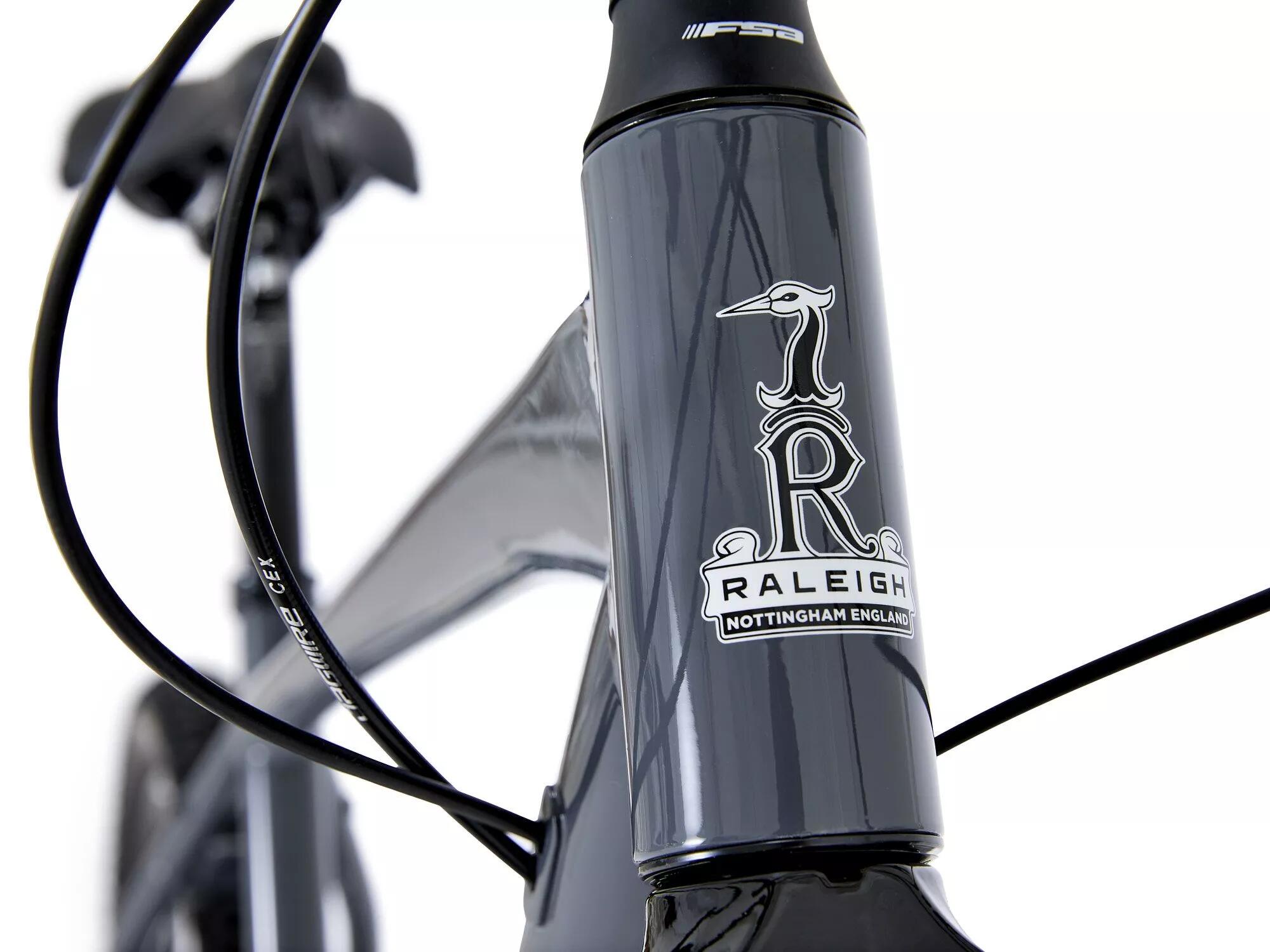 Raleigh Stada X Hybrid Bike - 2025 5/5