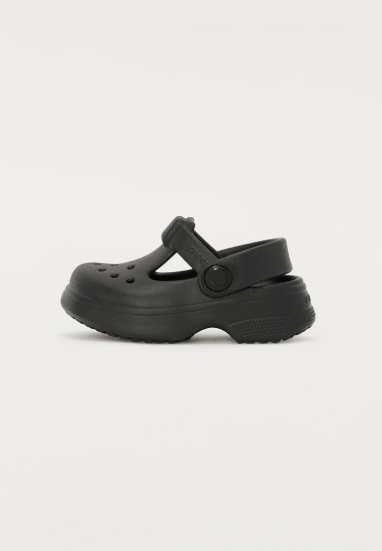 CROCS picture
