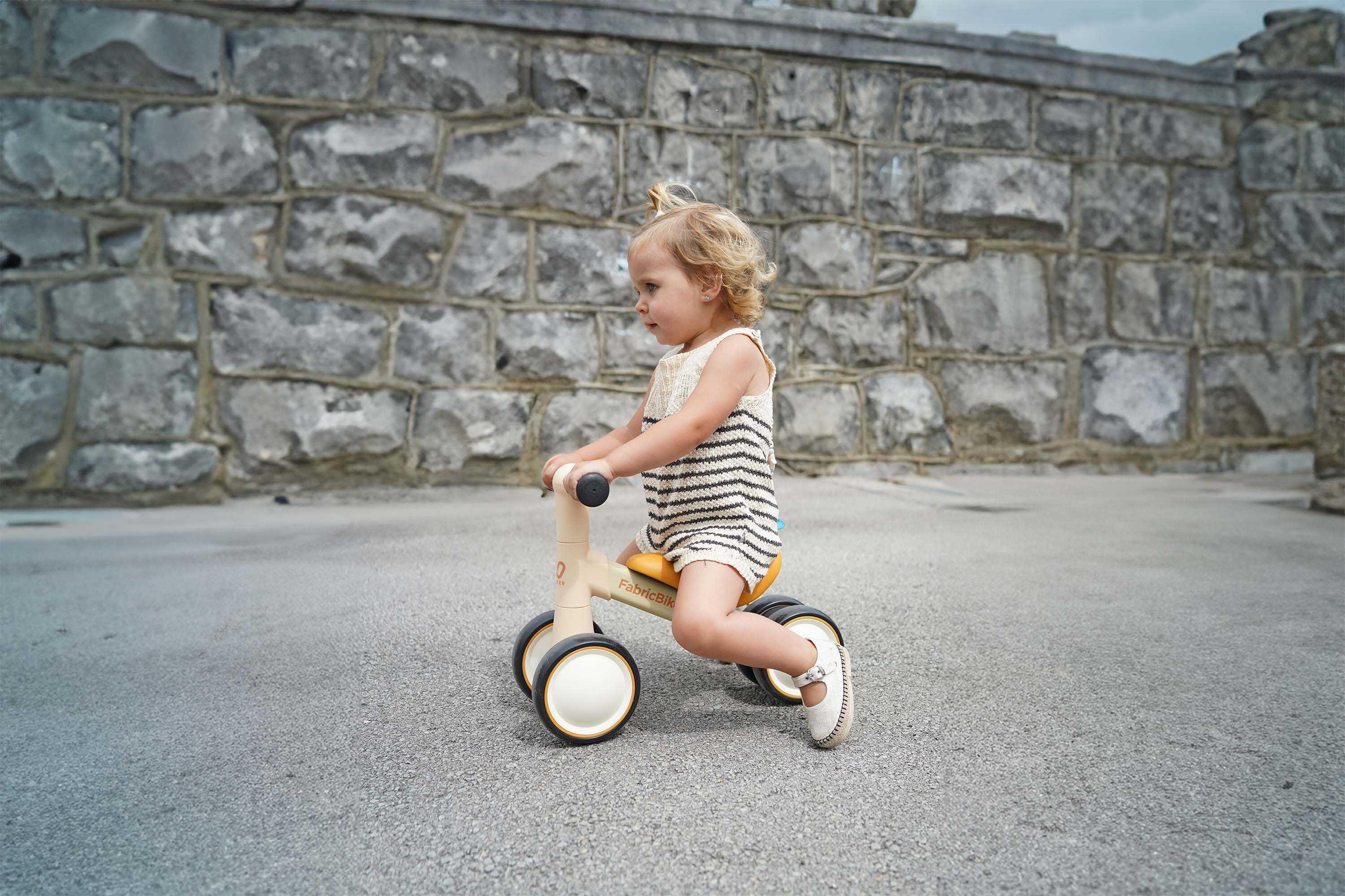 Walker – Bicicleta sem pedais para bebê, 10–24 meses, 4 rodas, Bege 4/4