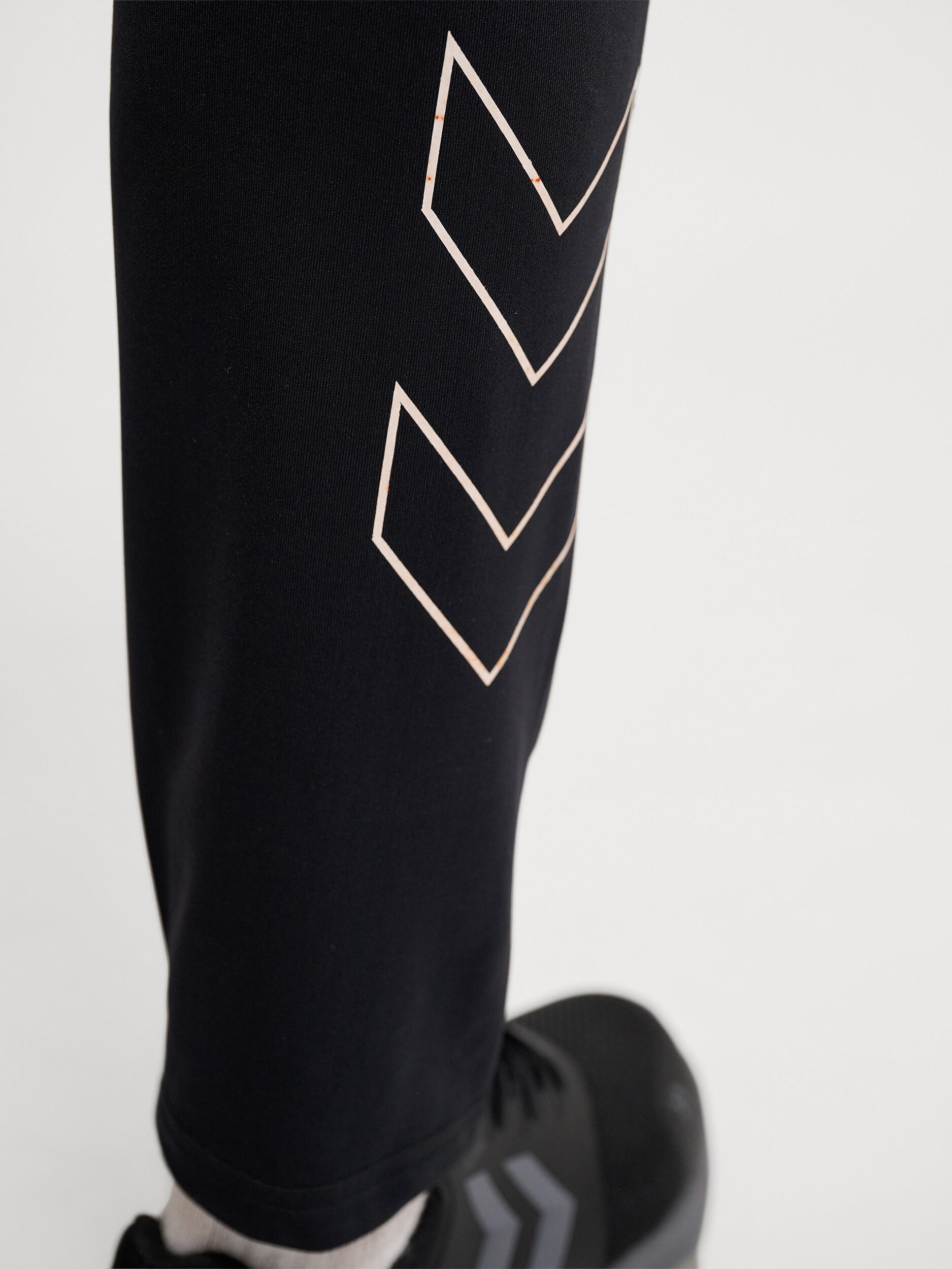 Pantaloni running Hummel TE Strength 4/7