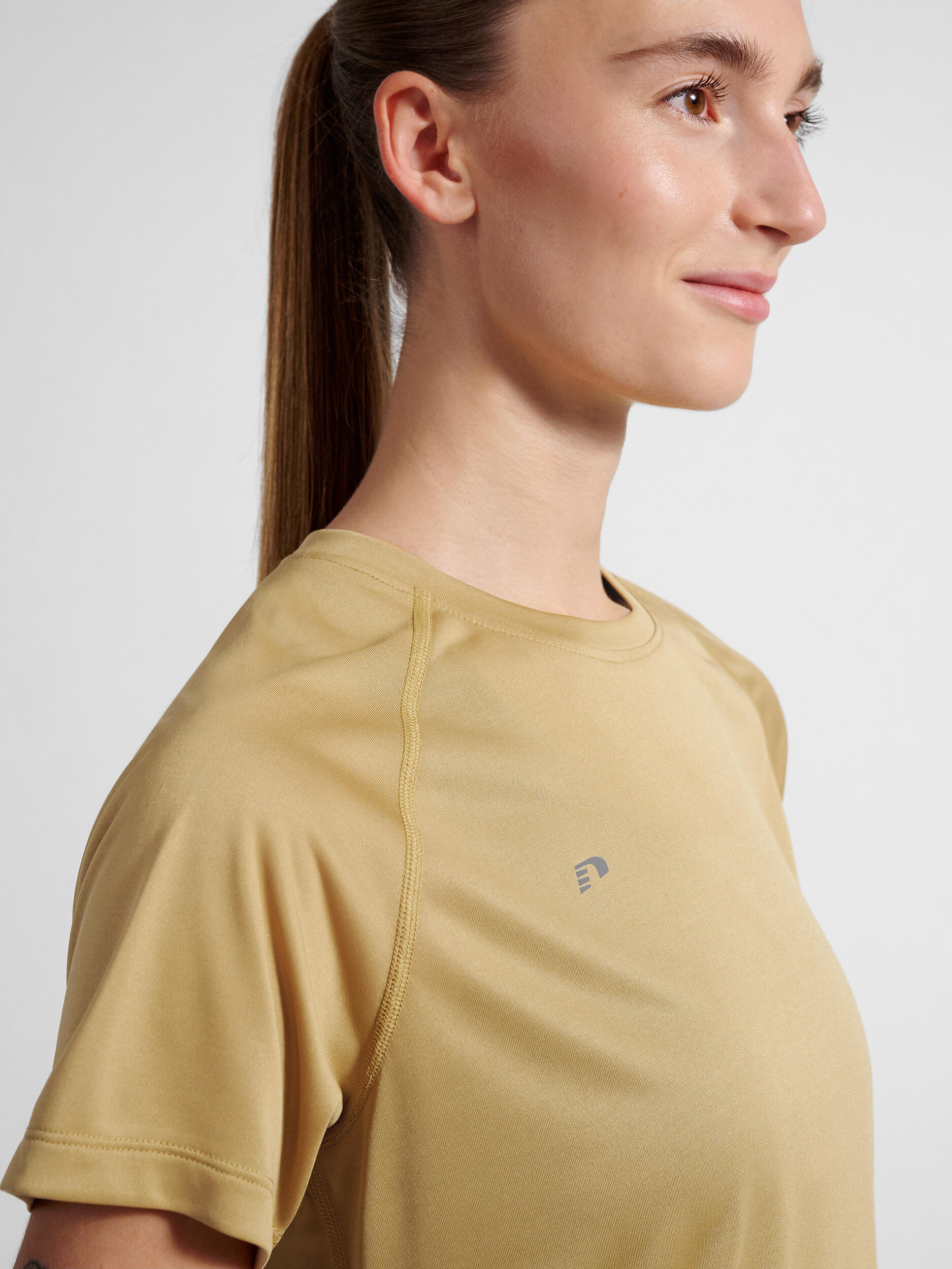 Camiseta Nwlbeat Ejecutar Mujer 4/7