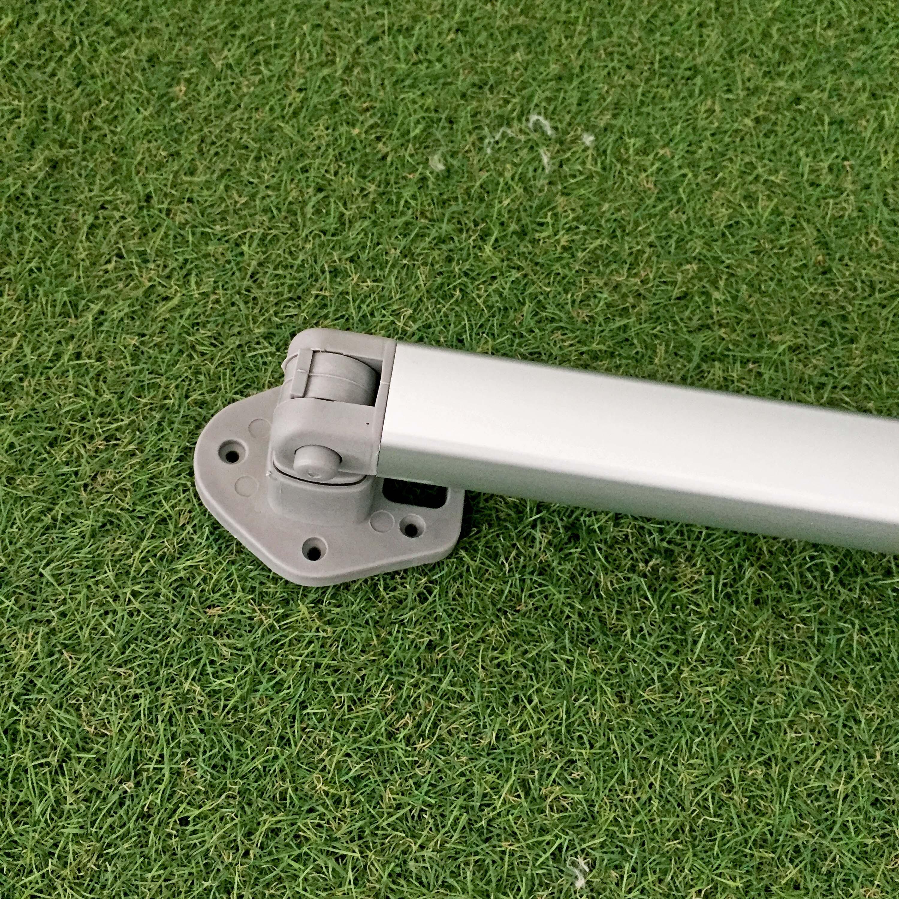 Pata plegable y extensible con pie ancho Astro para mesa camper 4/6