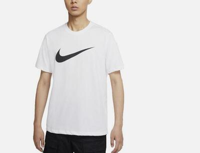 Nike sportswear t-shirt voor heren met swoosh