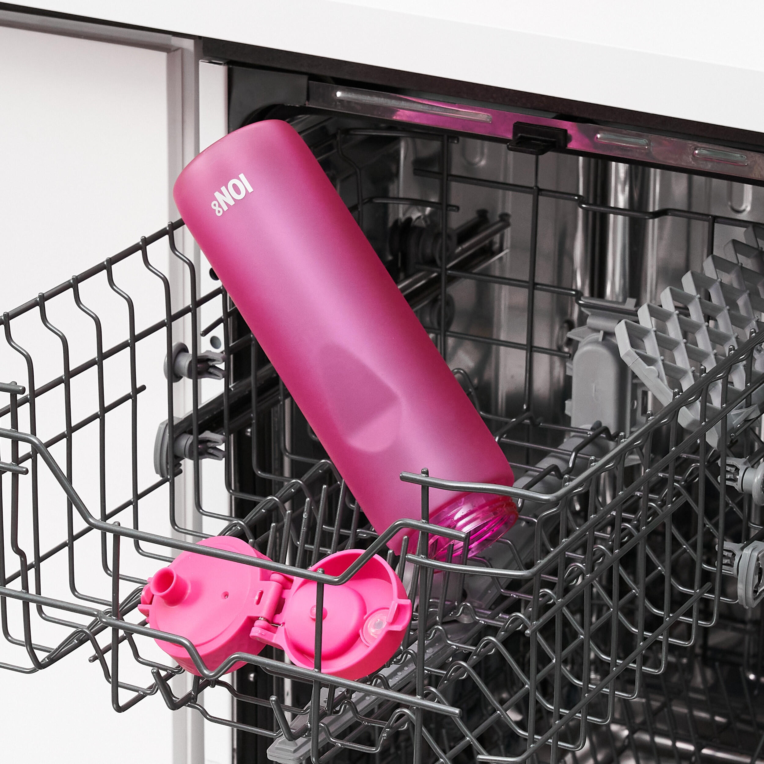 Duży bidon 1L ION8 BPA Free 6/8
